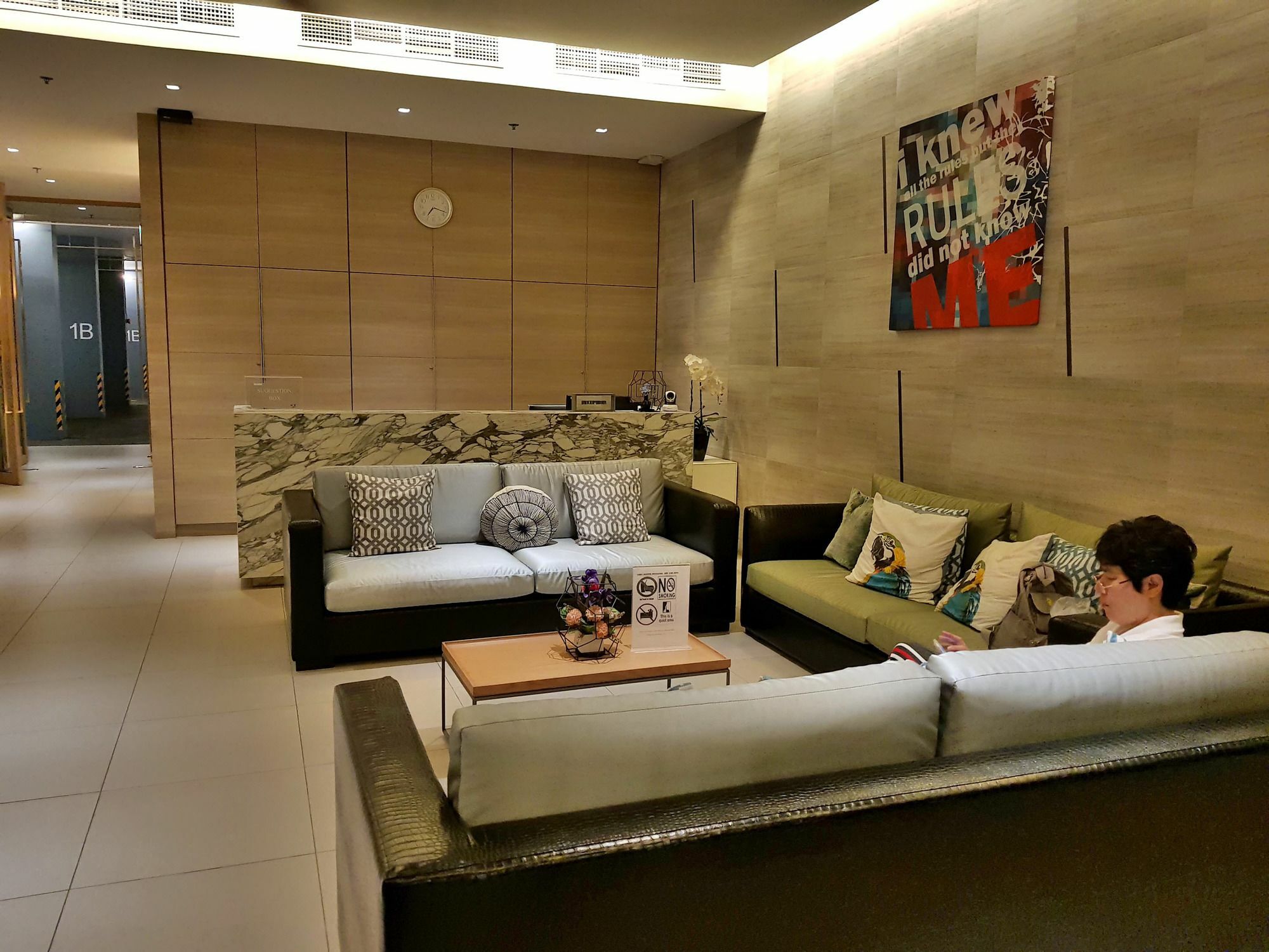 1br Centric Sea 115 With Infinity Pool 3* Pattaya